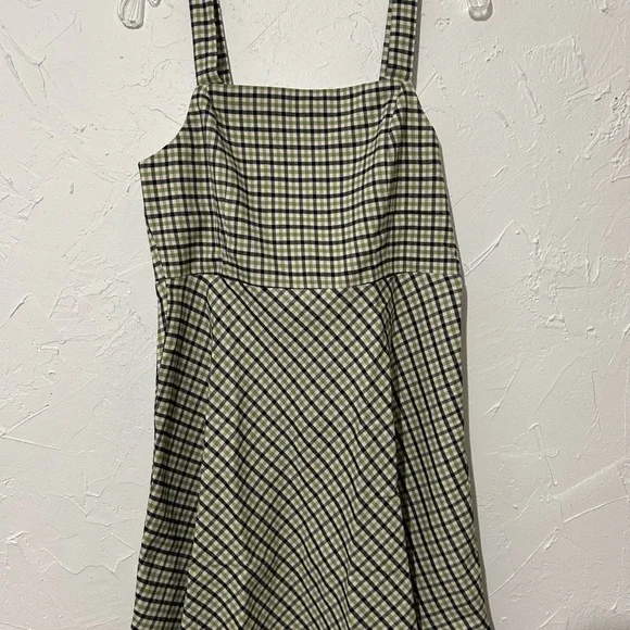 ModCloth Princess Highway Plaid Sleeveless Green Black Skater Dress Sz 8 Medium - Picture 2 of 12
